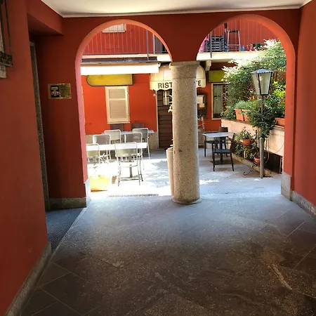 Beautiful Three-room In The Historic Center Apartman