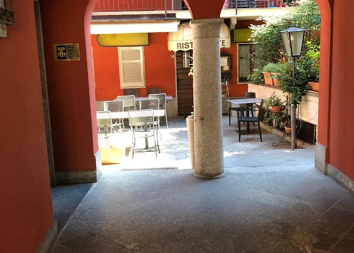 Beautiful Three-room In The Historic Center Apartman